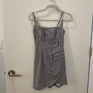 Abercrombie & Fitch Gingham Square Neck Dress